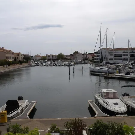 Apartment St Cyprien En Avec Piscine *